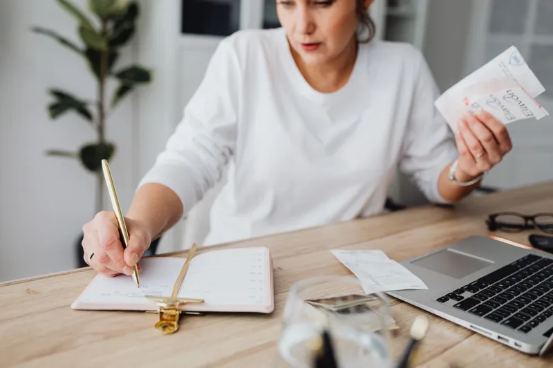Keep More of What You Earn: The Independent Artist's Guide to Taxes Before 2026